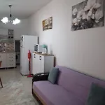 Lägenhet Guenisigi & *